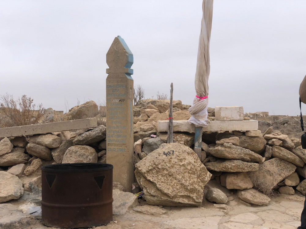 Ауылдың жетілген әйелімен жыныстық қатынас